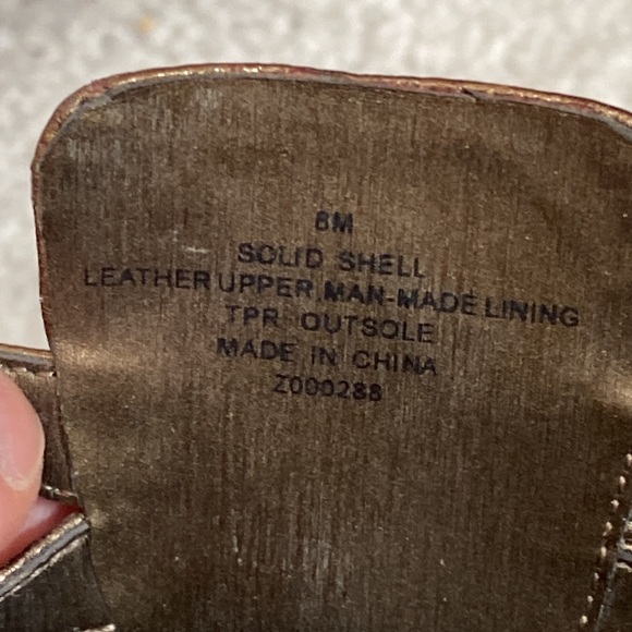 kenneth cole reaction bronze thong sandals - Picture 14 of 15